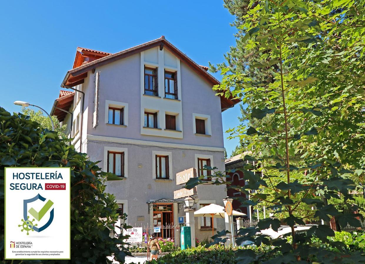 Conde Aznar Hotel Jaca Kültér fotó