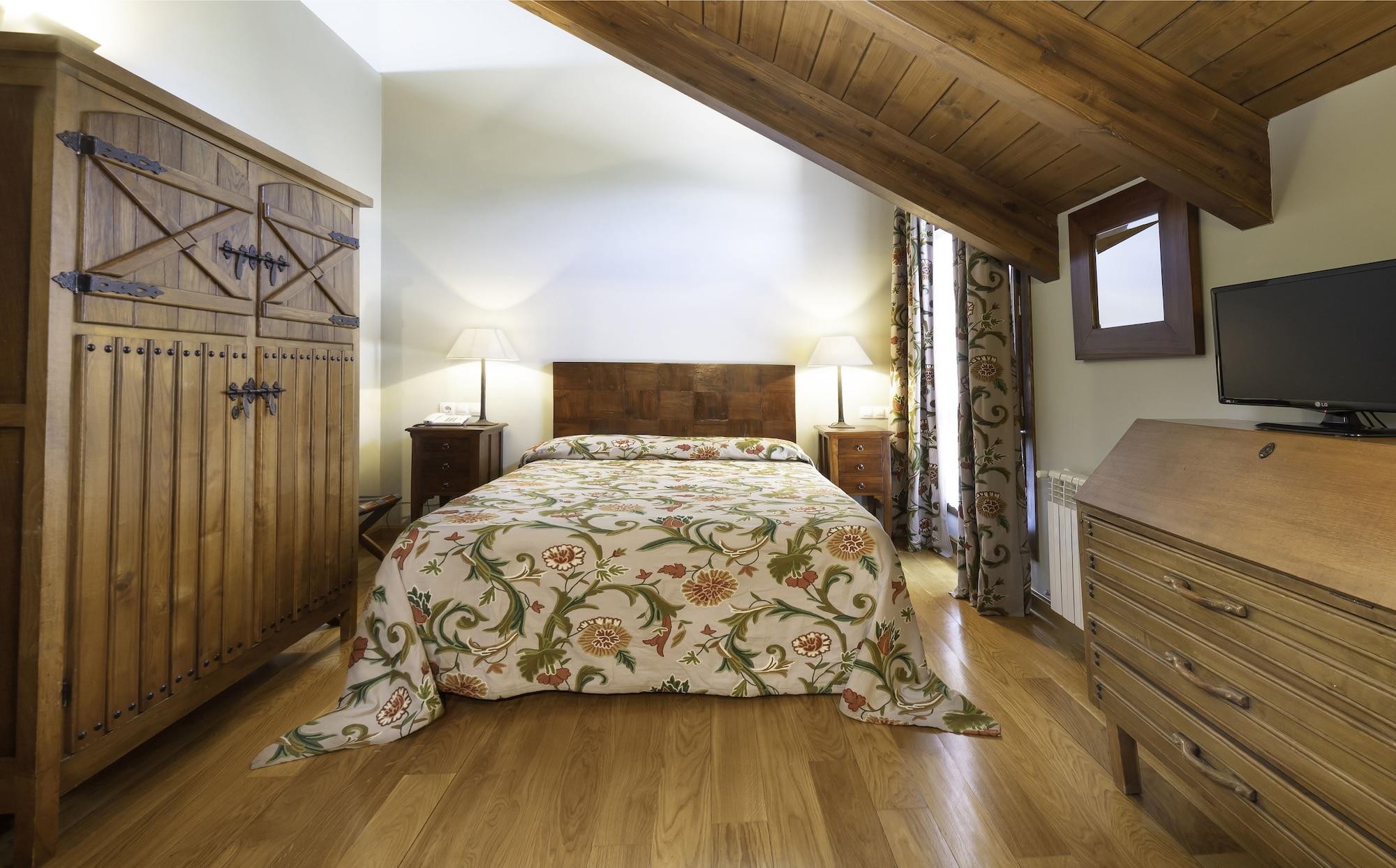 Conde Aznar Hotel Jaca Kültér fotó