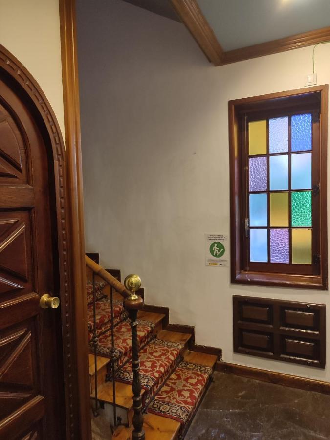 Conde Aznar Hotel Jaca Kültér fotó