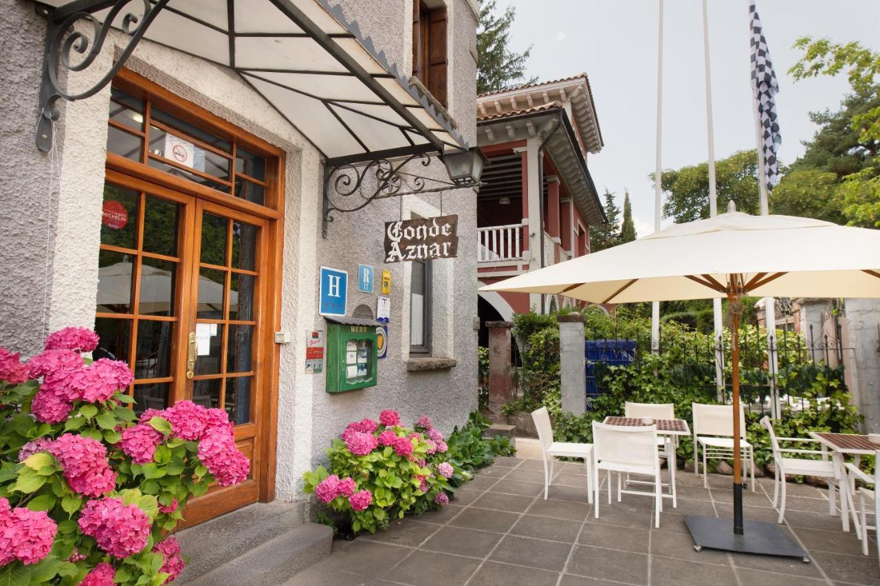 Conde Aznar Hotel Jaca Kültér fotó